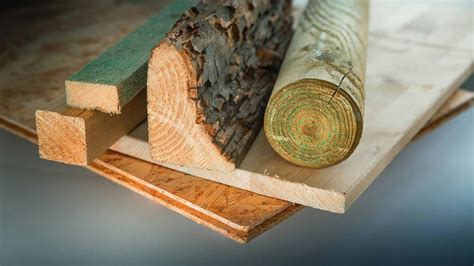 Obrázok zobrazujúci rôzne druhy peelingových produktov