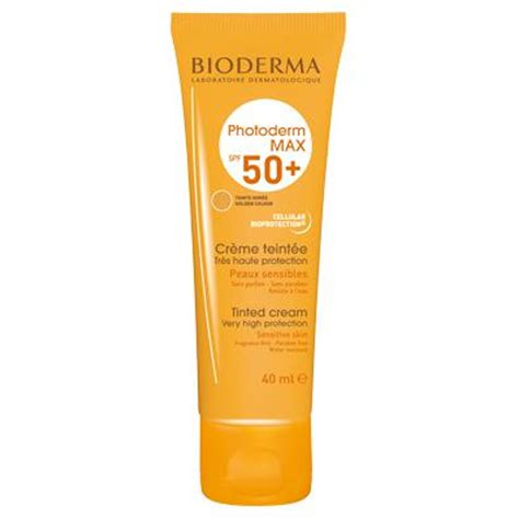 Ilustračná fotografia lekárne s produktmi Bioderma