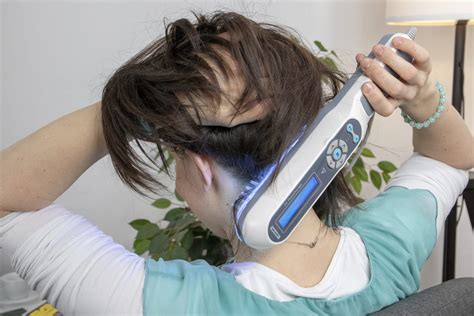 Dieťa pod liečbou UVB fototerapie