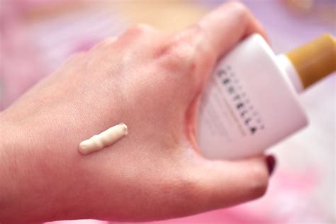 Obrázok znázorňujúci odporúčanú pleťovú rutinu pre mastnú pleť.