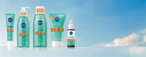 Ilustračná fotografia produktov z radu NIVEA Derma Skin Clear
