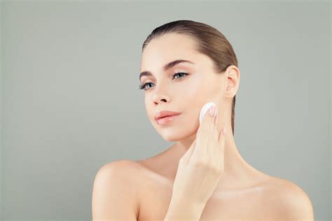 Ilustračná fotografia zdravej, žiarivej pleti ženy