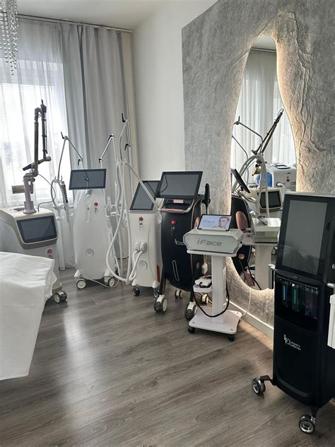 Inštrumentárium pre profesionálne kozmetické ošetrenie tváre