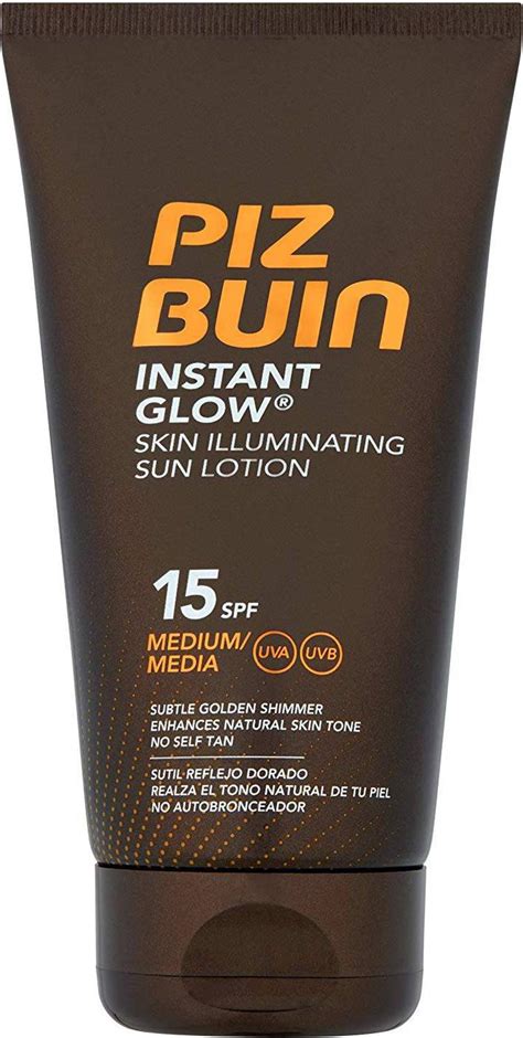 Textúra krému Piz Buin Instant Glow s jemnými trblietkami