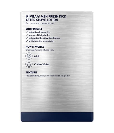 Zobrazenie vatového tampónu s Nivea micelárnou vodou nanášaného na pleť