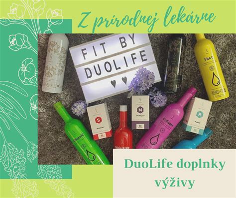 Ilustrácia rôznych druhov prírodných šampónov a ich zložiek