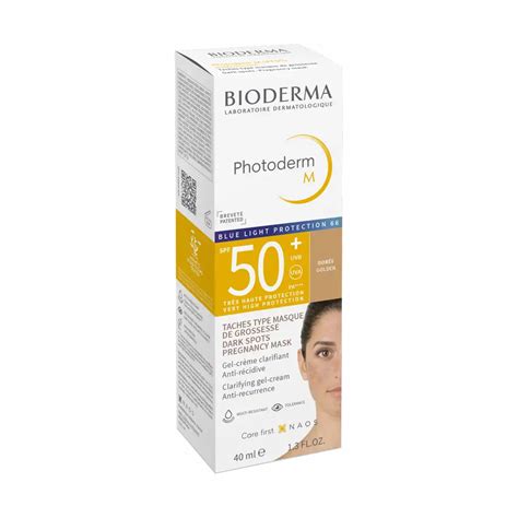 Ilustračná fotografia rôznych produktov Bioderma Photoderm v exteriéri.