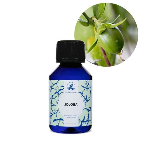 koláž rôznych kozmetických produktov obsahujúcich jojobový olej