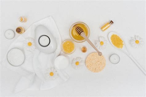 Ilustračná fotografia žien používajúcich kozmetické produkty