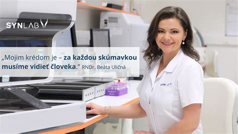 Ilustračná fotografia ordinácie lekára alebo portrét lekára.