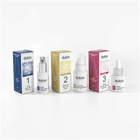 infografika s tromi krokmi Glass Skin Ritual: exfoliácia, nočná maska, peptidové sérum
