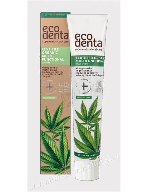 Fľaša s bio konopným olejom a zrnkami konope