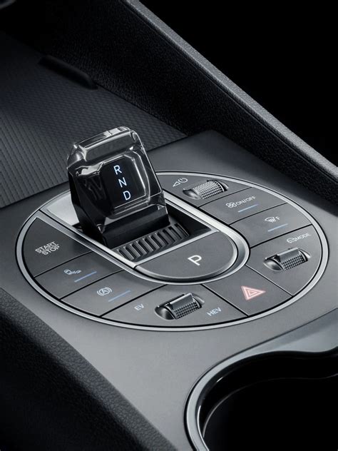 Ilustrácia mumia ako vysokohorskej živice s kvapkovitým tvarom.