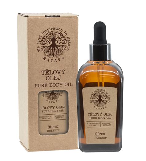 Koláž rôznych produktov zo šípok - čaj, olej, kozmetika.