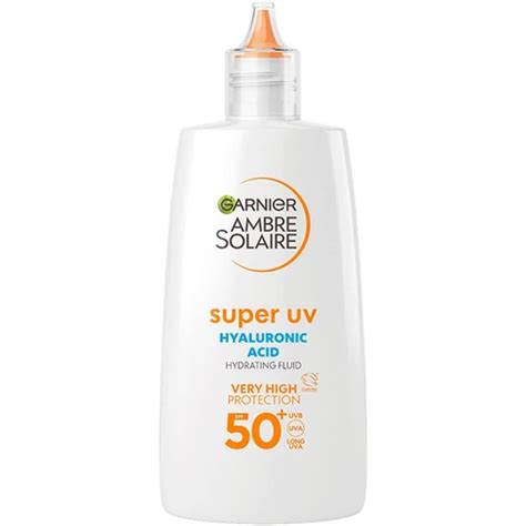 Obal produktu Garnier Ambre Solaire Super UV s textúrou spreja