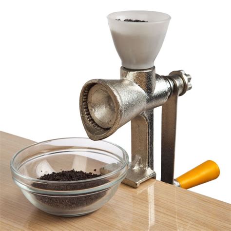 Tradičné kamenné mlynčeky používané na mletie arganových semien.