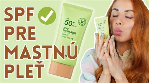 Infografika porovnávajúca vlastnosti denného a nočného krému pre mastnú pleť