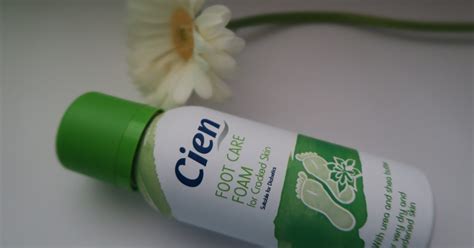 Infografika: Kľúčové zložky krému na chodidlá a ich účinky