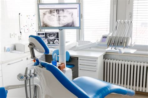 Ilustračná fotografia gynekologickej ambulancie s lekárskym vybavením.