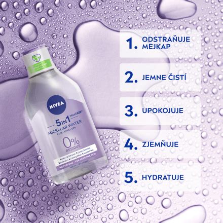 vizuál s rôznymi typmi čistiacich produktov pre zmiešanú pleť (pena, micelárna voda, gél)