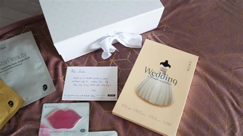 Fotografia balenia Korika Wedding Sheet Masks s jednotlivými maskami