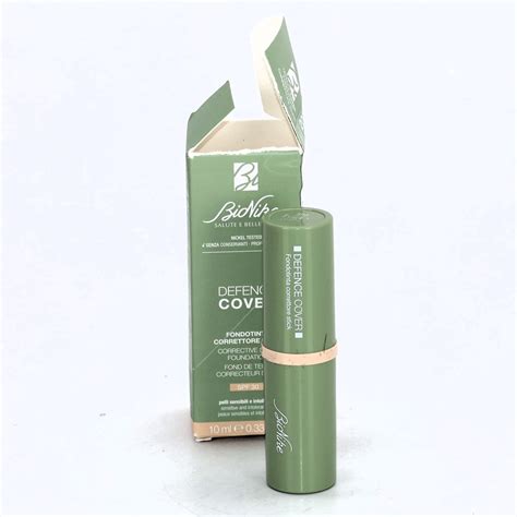 Ilustrácia znázorňujúca vrstvenie produktov na pleť od najľahšej po najhustejšiu konzistenciu.