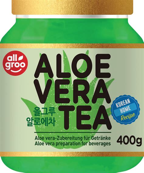 fotografia: výber prírodných zložiek ako aloe vera, tea tree, hamamel a íl