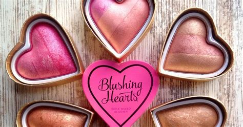 Detailný pohľad na tri odtiene lícenky I ♥ Makeup Blushing Hearts