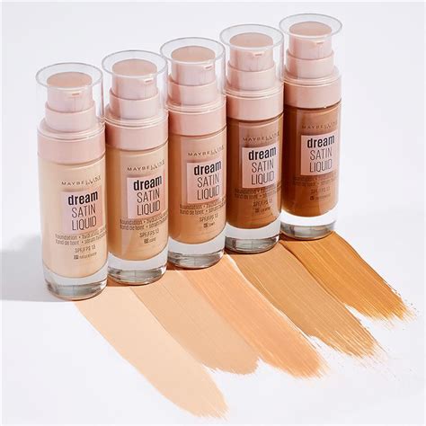 Infografika: Kľúčové benefity a vlastnosti make-upu Maybelline Dream Satin Liquid Foundation