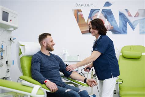 Schéma procesu Drakulovej terapie s odberom krvi a separáciou plazmy