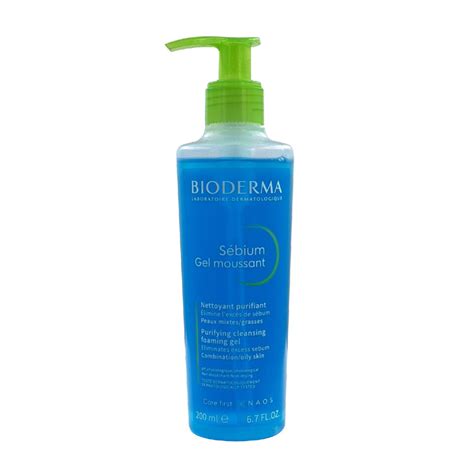 Koláž produktov z radu Bioderma Sébium