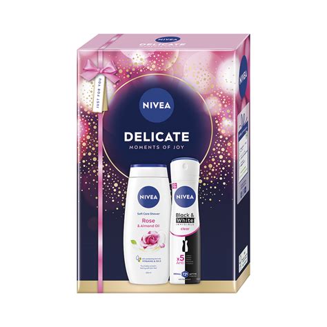 Produktové foto: Rôzne balenia dvojfázových odličovačov NIVEA