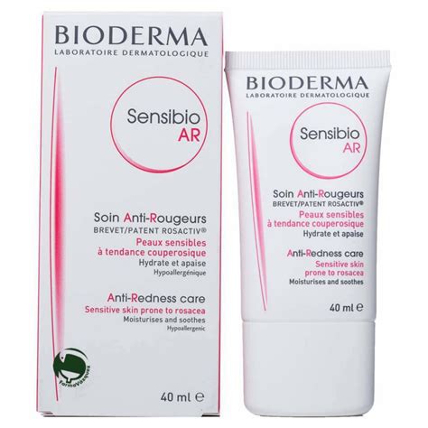 Fotografia kompaktného make-upu Bioderma Sensibio AR s otvoreným balením