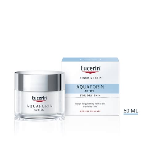 detail balenia krému Eucerin Aquaporin Active s výživnou textúrou