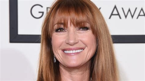 fotografia herečky Jane Seymour s prirodzeným líčením a zdravou pleťou