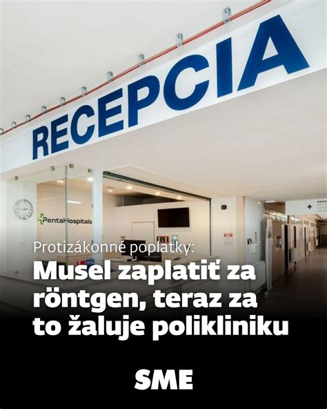 Fotografia modernej polikliniky alebo recepcie lekárskeho zariadenia.