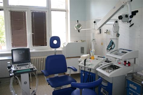 Prístroje na fototerapiu v dermatologickej klinike