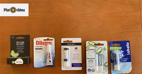 Obrázok rôznych typov balzamov na pery, vrátane regeneračného balzamu s Q10 a opaľovacej tyčinky s SPF.