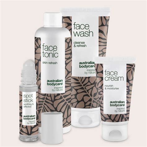 Koláž fotografií produktov pre starostlivosť o pleť, vlasy a telo