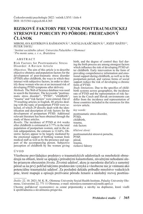 Schéma znázorňujúca rizikové faktory pre vznik plesní na nohách (vlhké prostredie, nepriedušná obuv, verejné priestory)