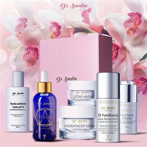 Koláž produktových obalov masiek určených pre mastnú pleť.