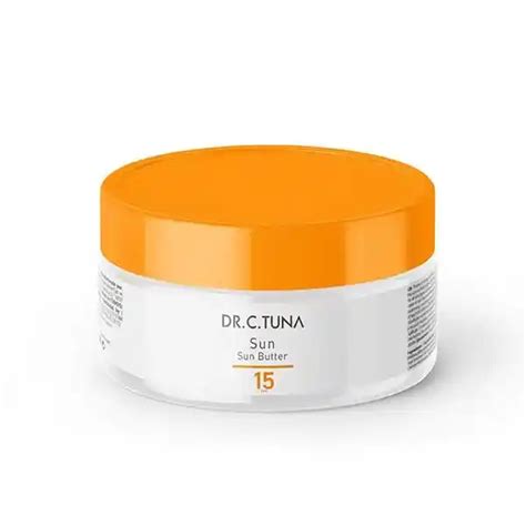 Fotografia opaľovacieho oleja Farmasi v lete