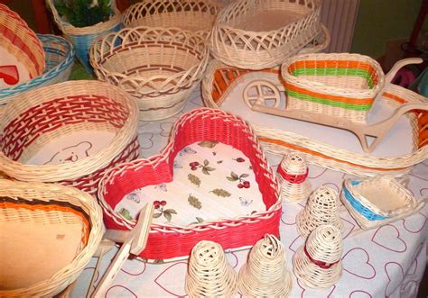 Pletené bytové dekorácie - vankúše, košíky, deka